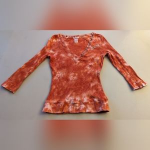Request Jeans Bohemian Orange Tie Dye V-Neck 3/4 Sleeve Crop Top